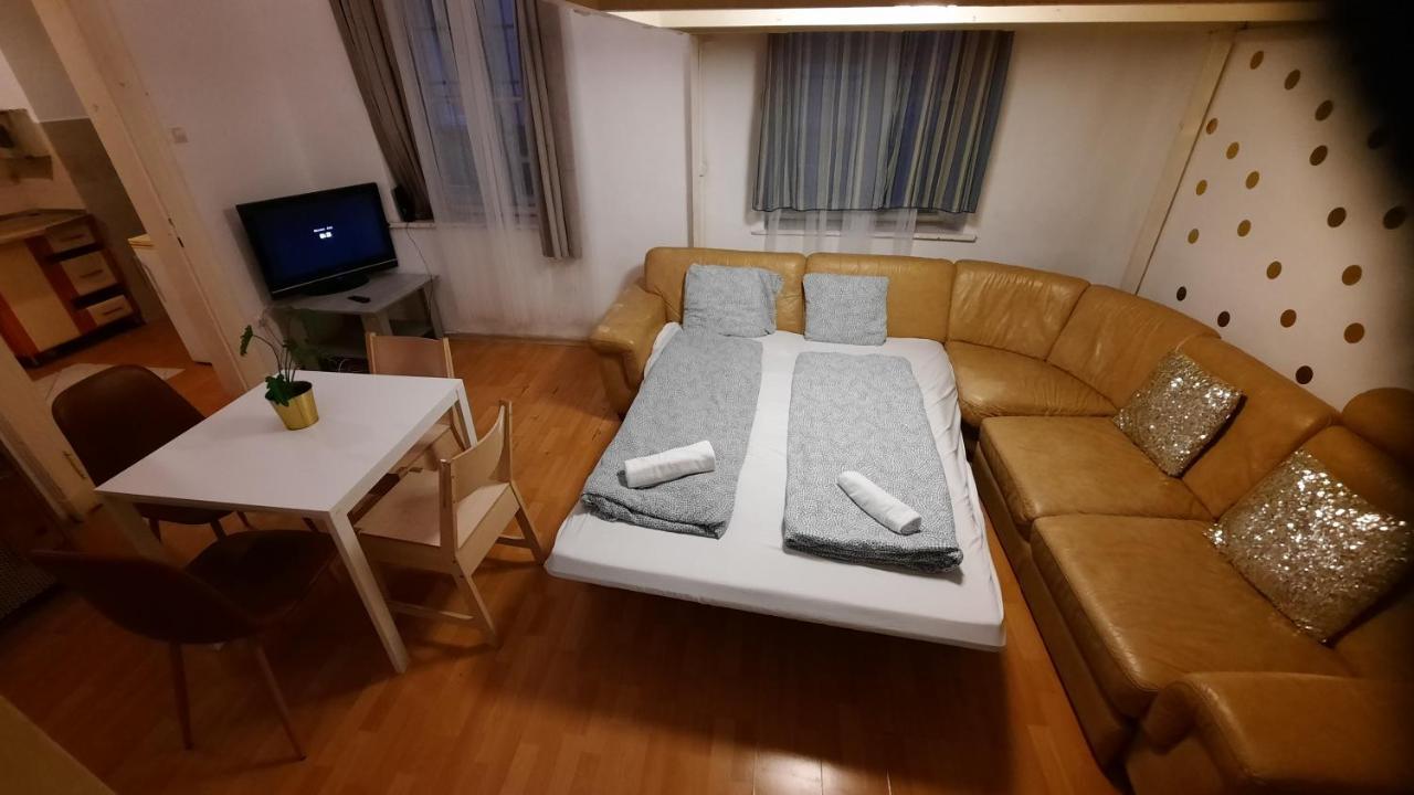 Lisa Apartment On The Famous Dohany Street Будапеща Екстериор снимка